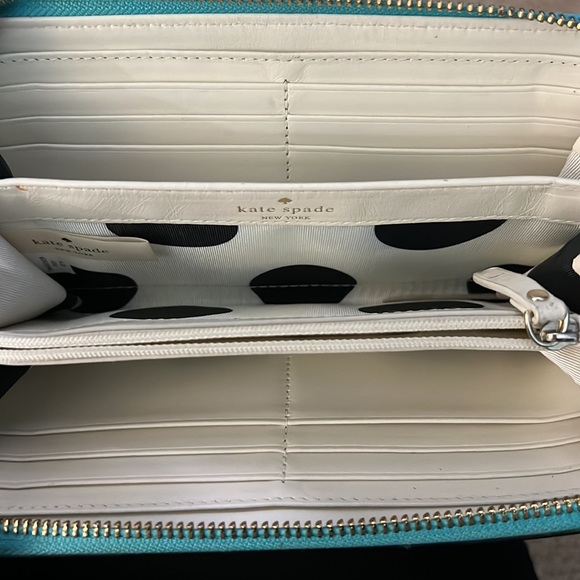 Kate Spade Cherry Lane Lacey Wallet - Picture 2 of 3